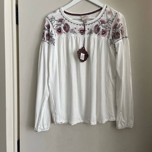 Knox Rose Long Sleeve Embroidered Knit Top NWT - Picture 5 of 8